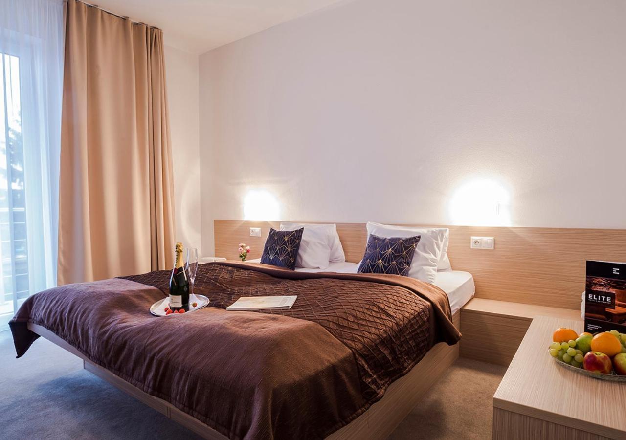 Elite Hotel Nova Dubnica Экстерьер фото